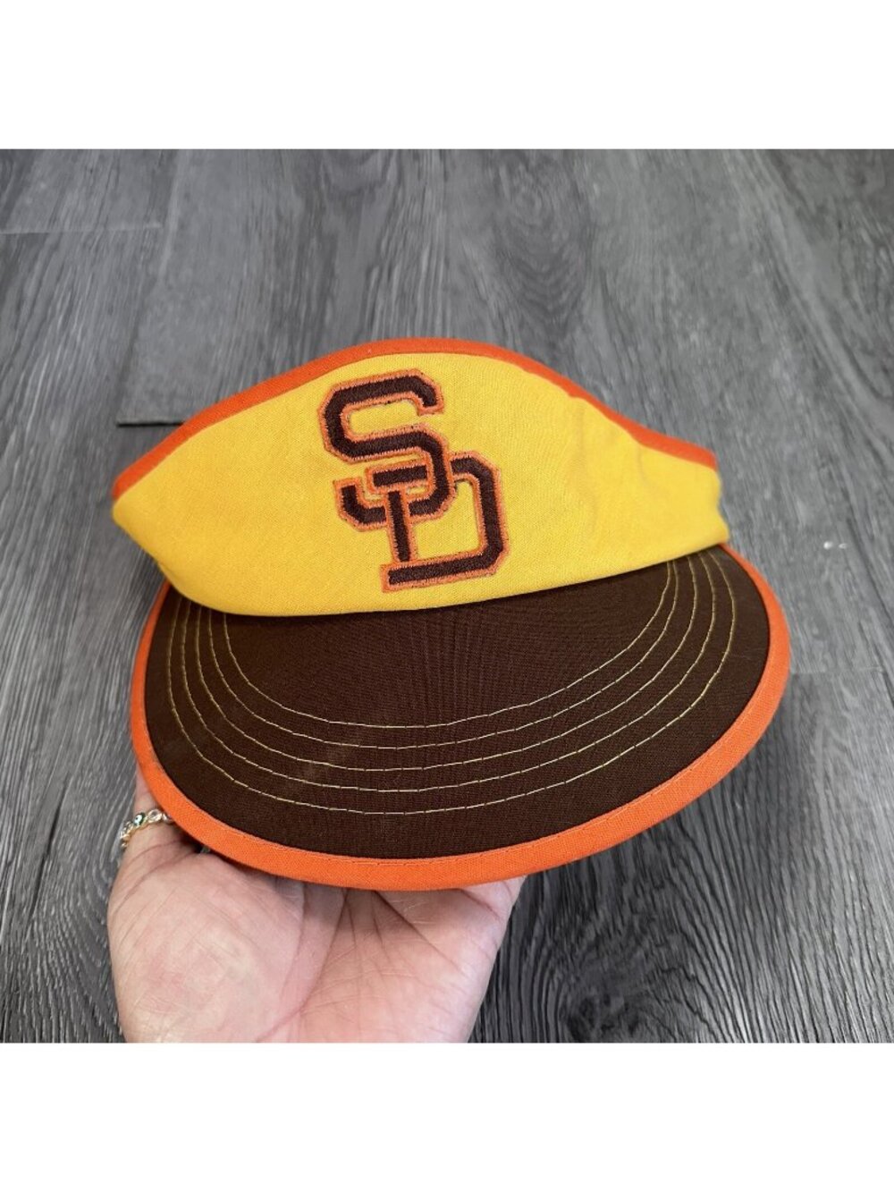 VTG SAN DIEGO PADRES Sports Specialties YOUNGAN VISOR Hat SD Baseball MLB